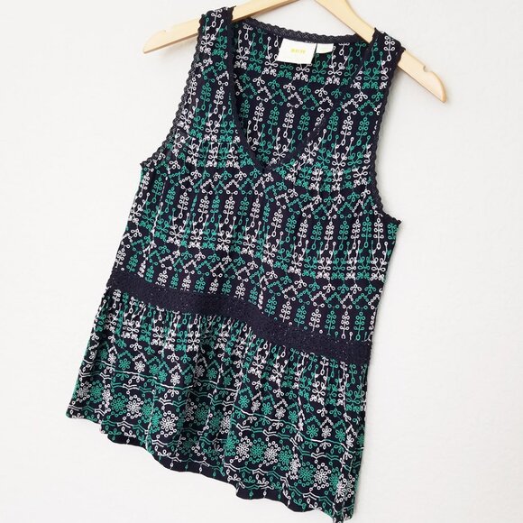 Anthropologie Maeve Cammie Embroidered Peplum Top XS V Neck Preppy Boho Classic - Picture 6 of 16